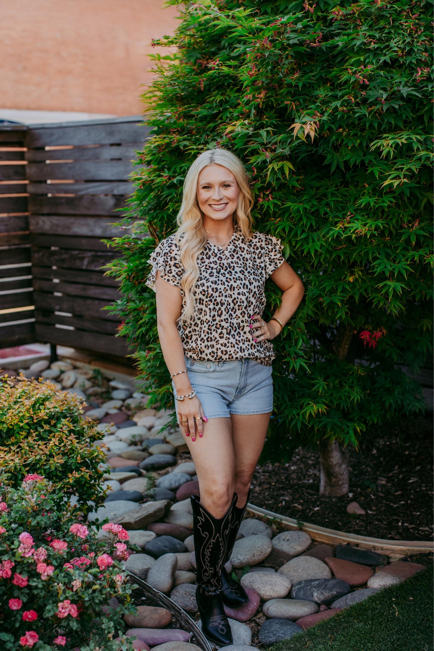 MK669 Leopard Print Ruffled Sleeve Blouse