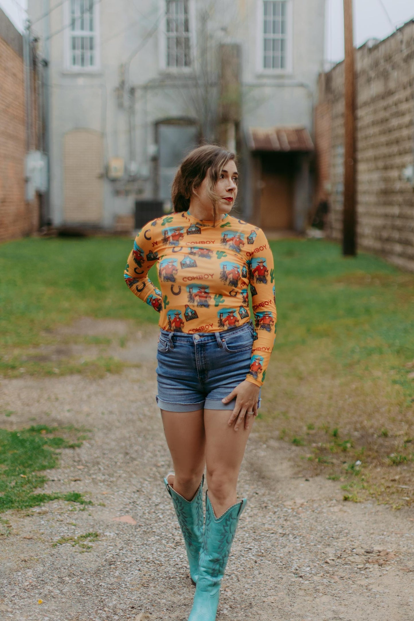 MK714 Vintage Cowboy Mesh Top