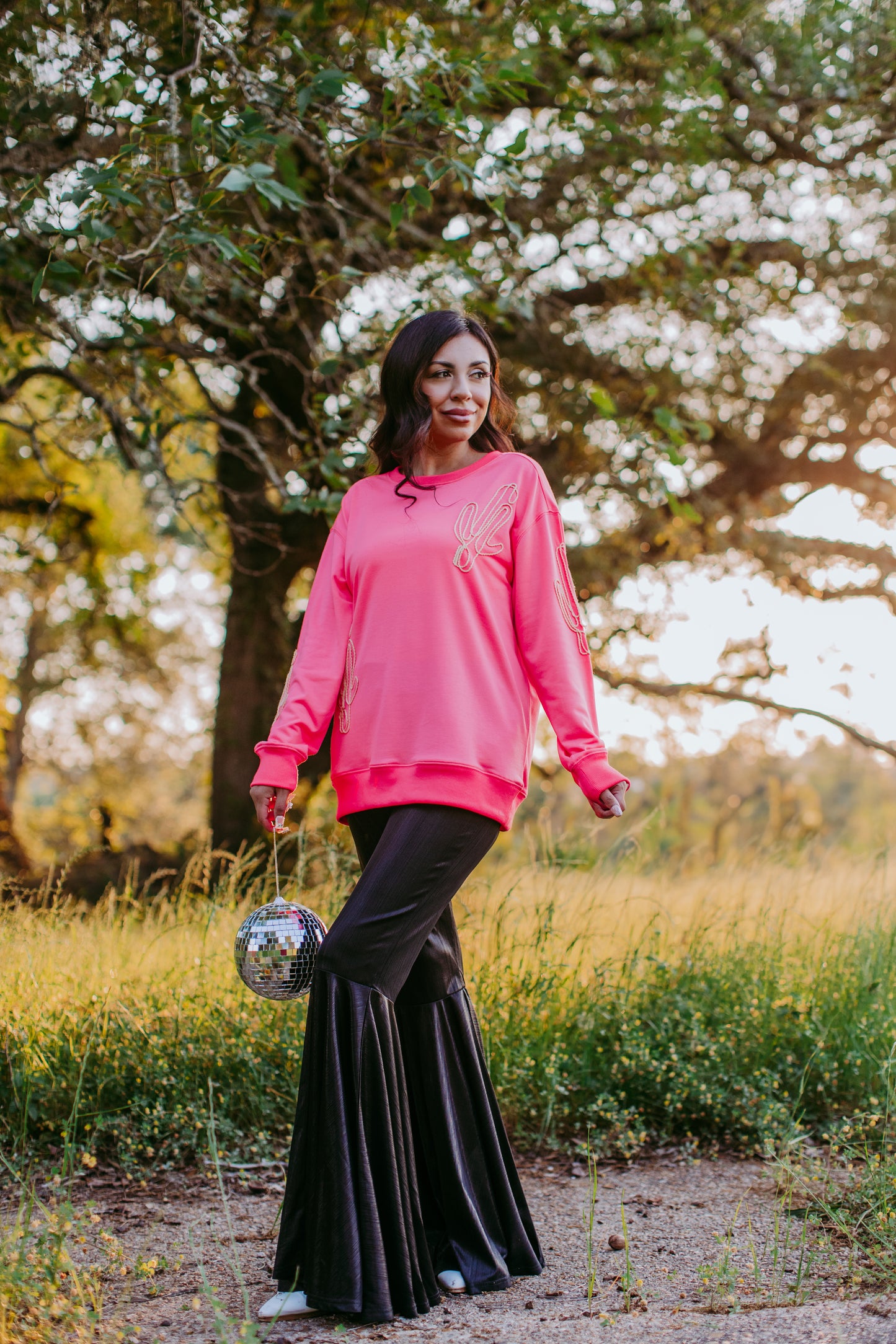 MK371 Cactus Line Embroidery Light Weight Sweatshirt Pink