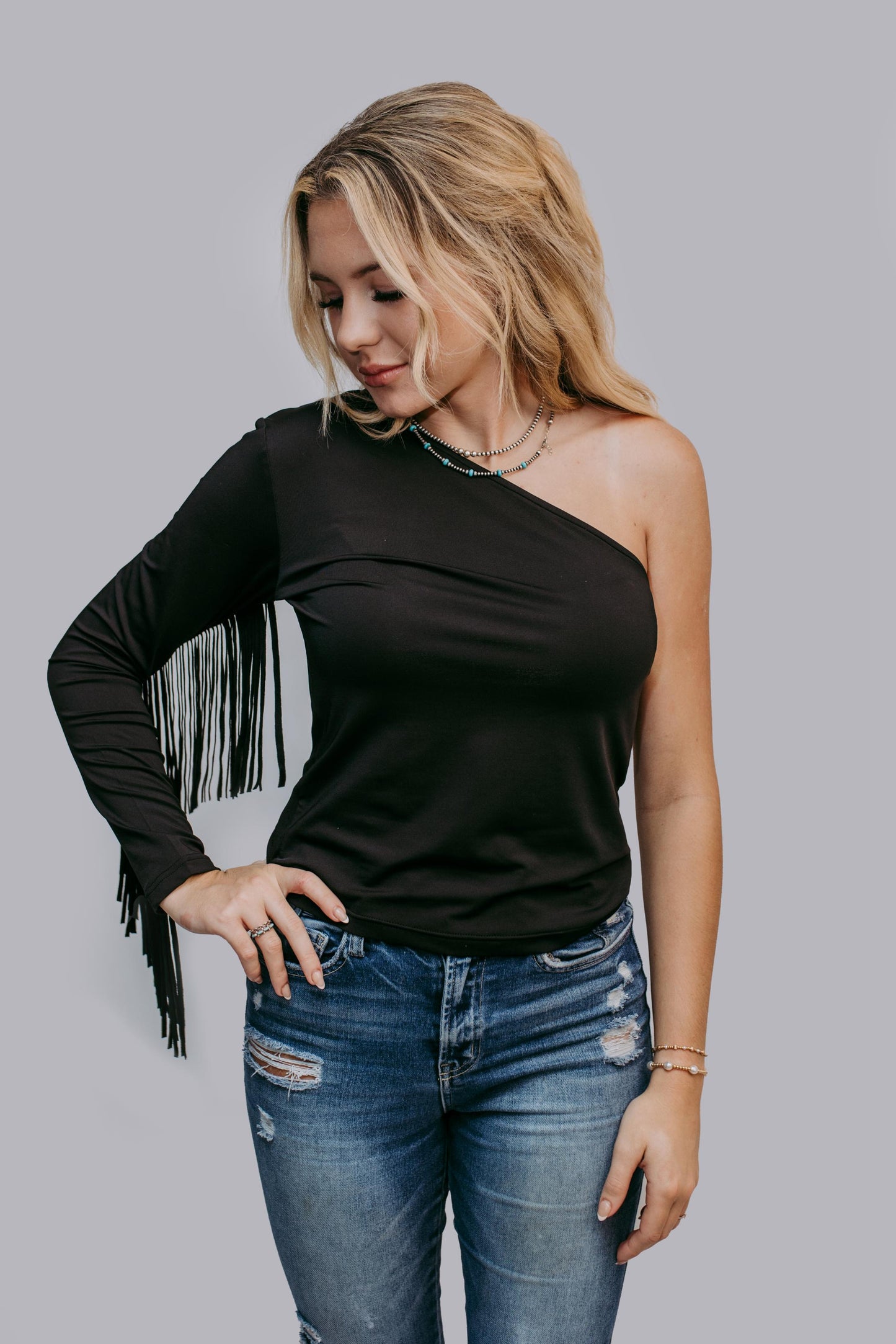 MK594 One Shoulder Fringe Top