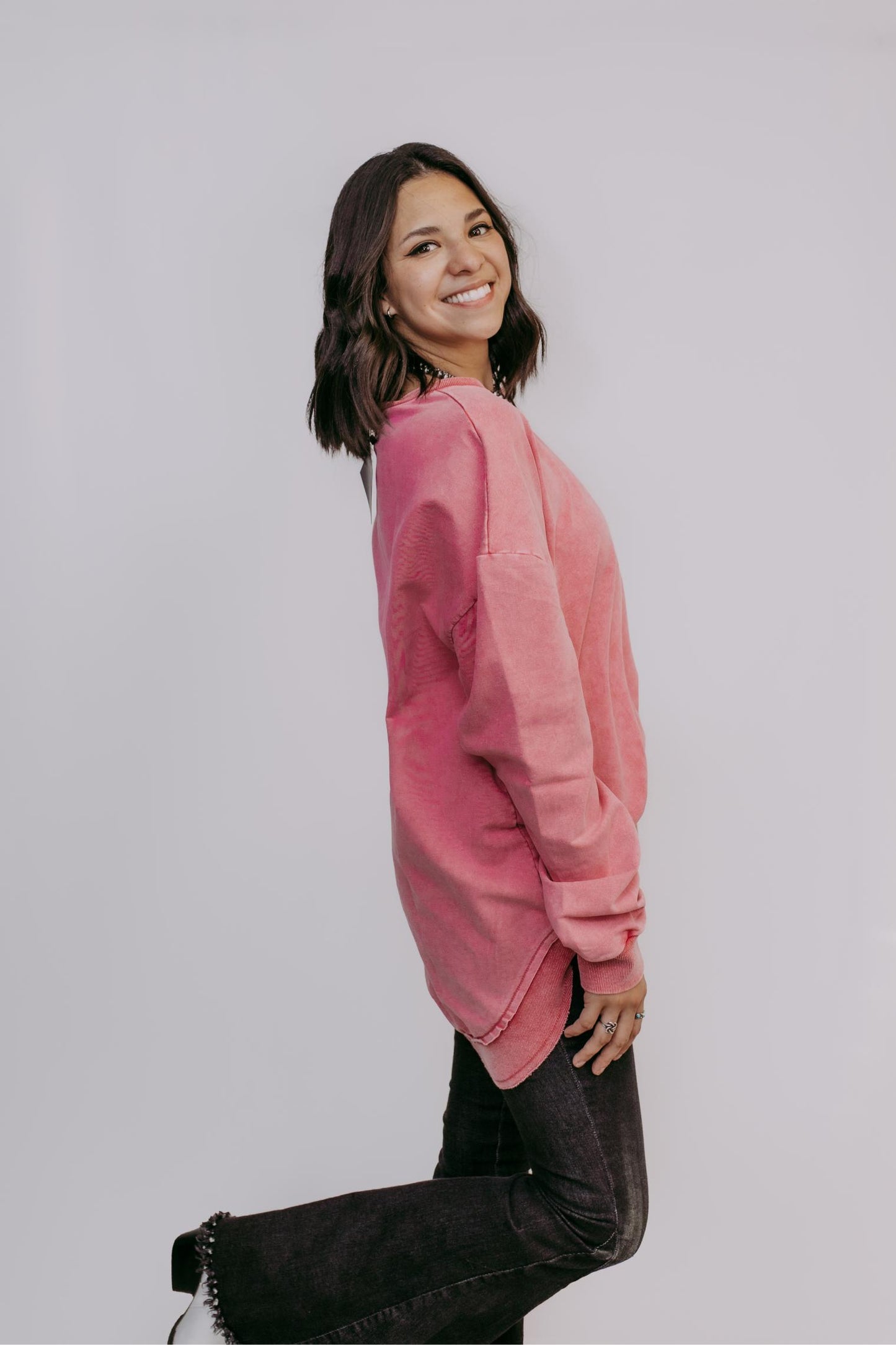 MK159 Basic Acid Washed Sweatshirt - Pink