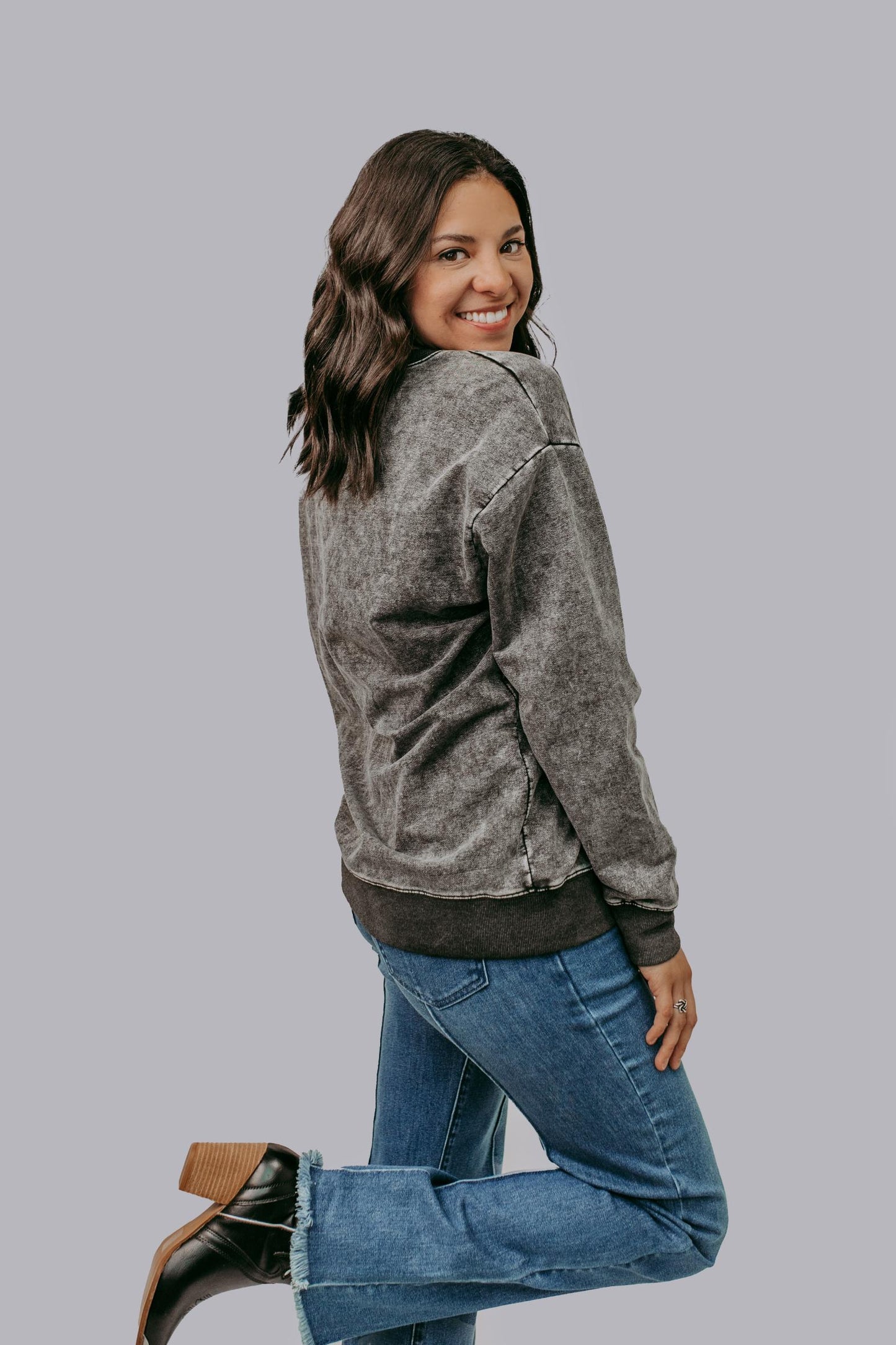 MK573 Plain Acid Wash Sweatshirt