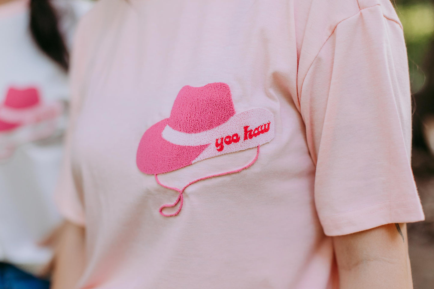 MK333 cowgirl hat Embroidery Tee - Pink