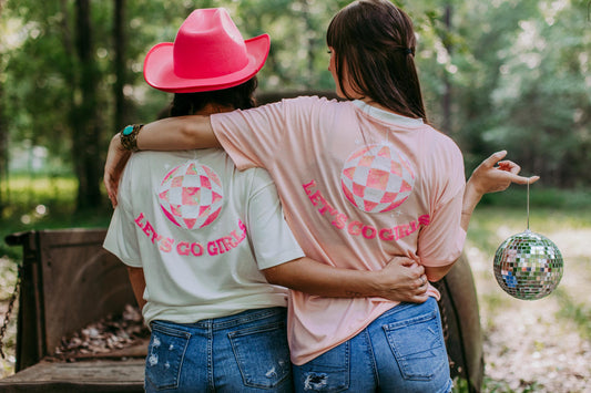 MK333 cowgirl hat Embroidery Tee - Pink