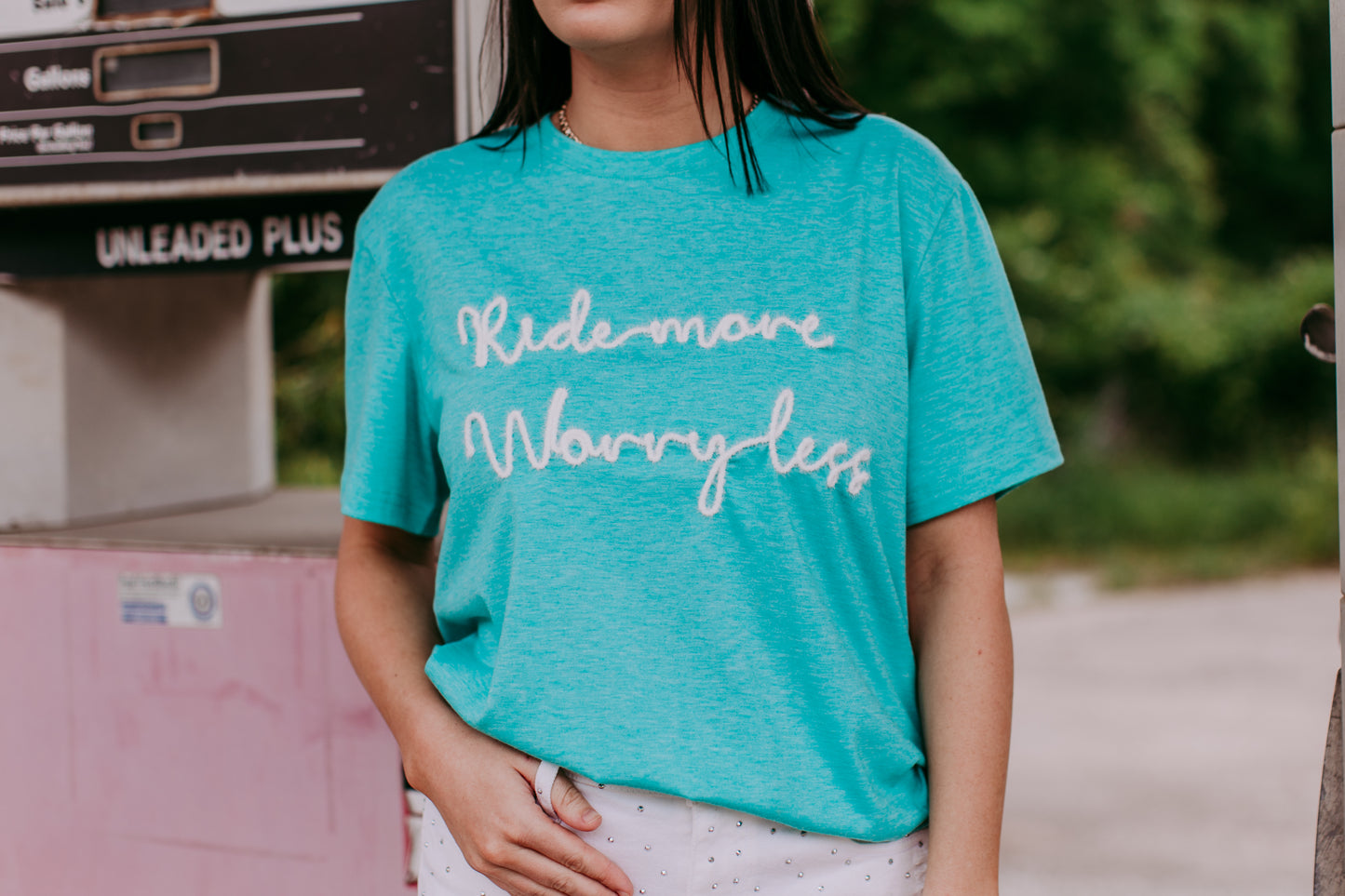 MK389 Worry Less SL Tee - Turquoise