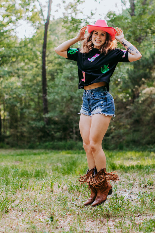 MK486 Cactus Boots Crop Tee