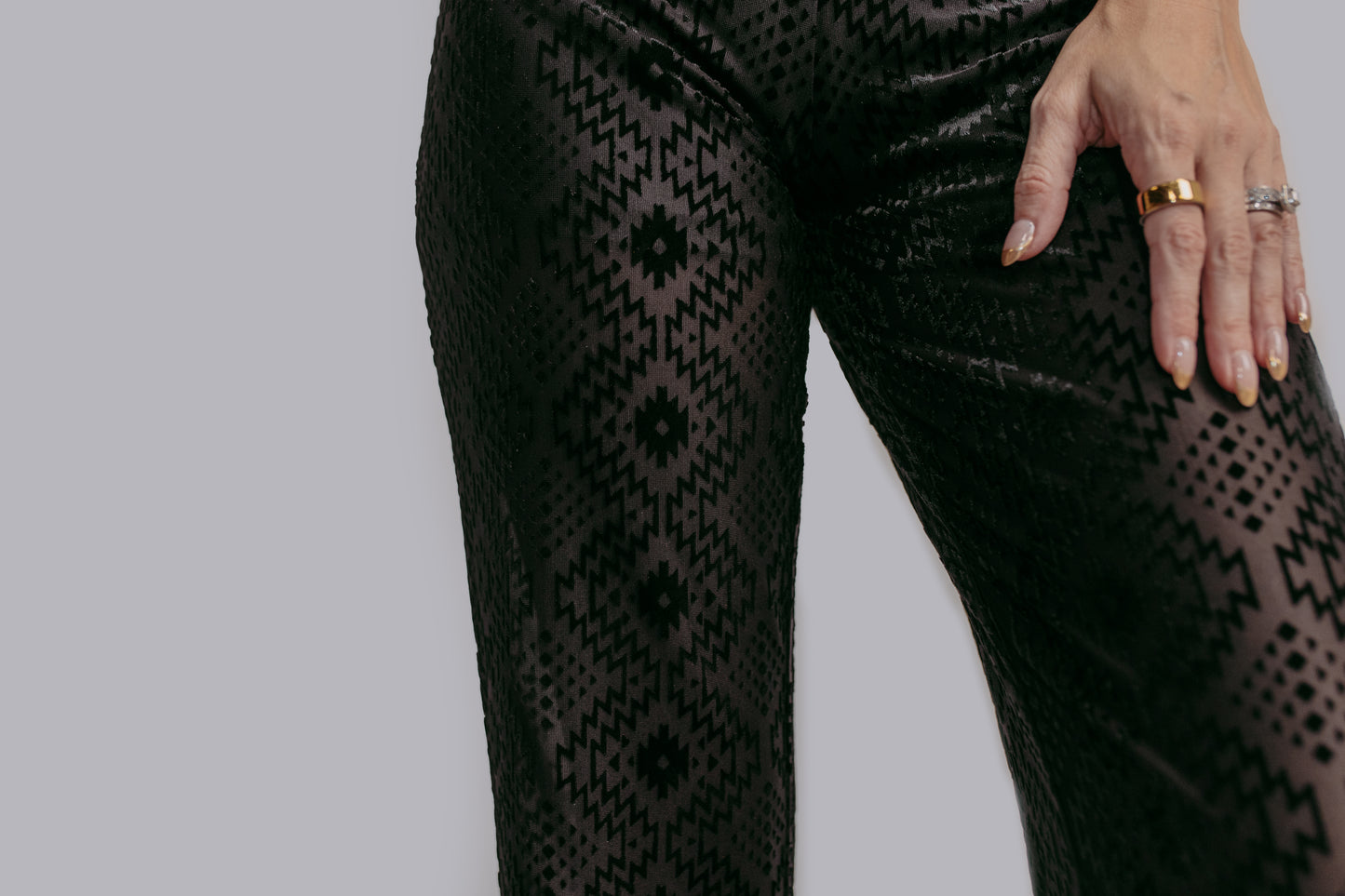 MK595 Burn Out Aztec Mesh Pants PLUS