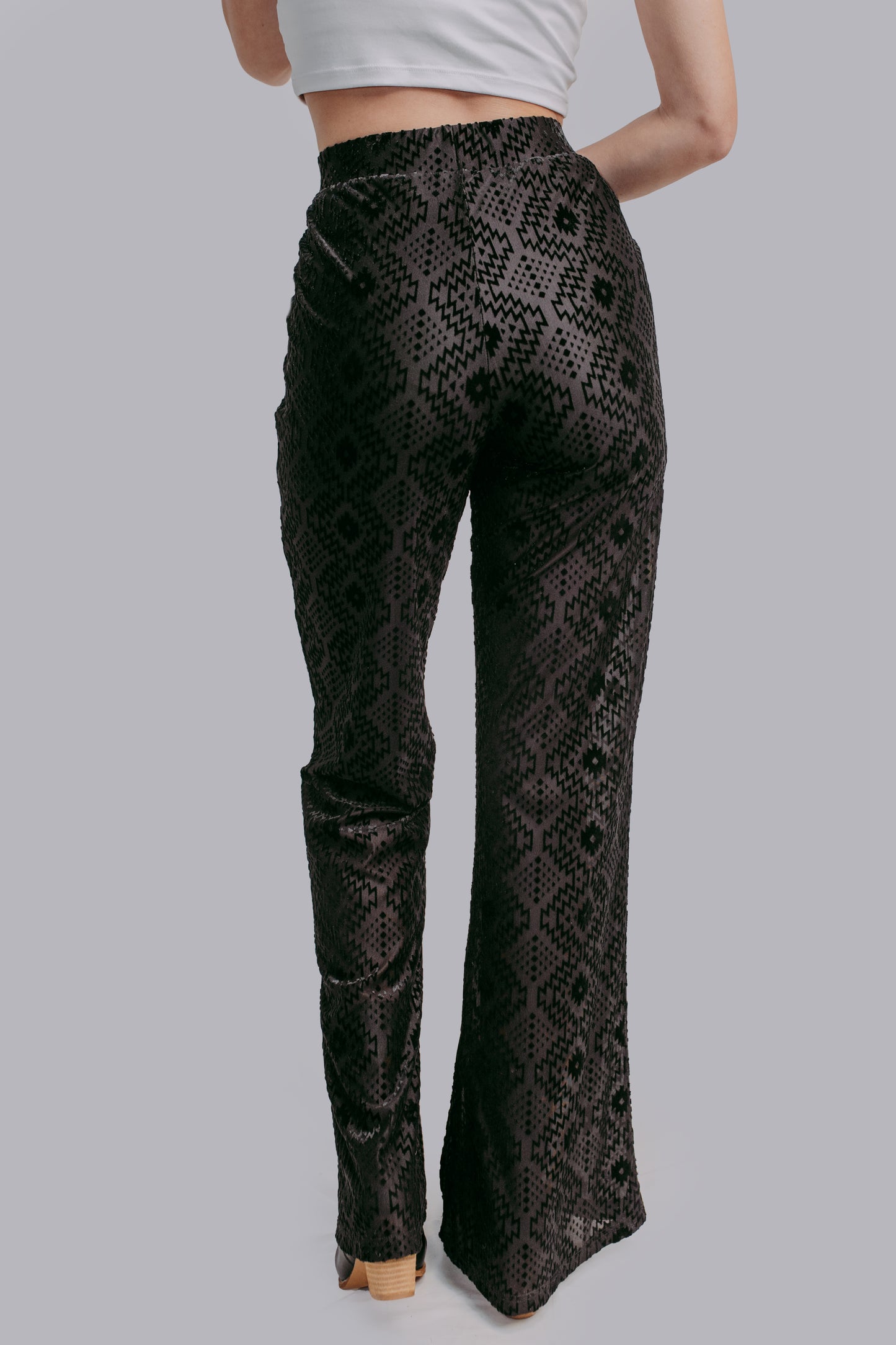 MK595 Burn Out Aztec Mesh Pants PLUS