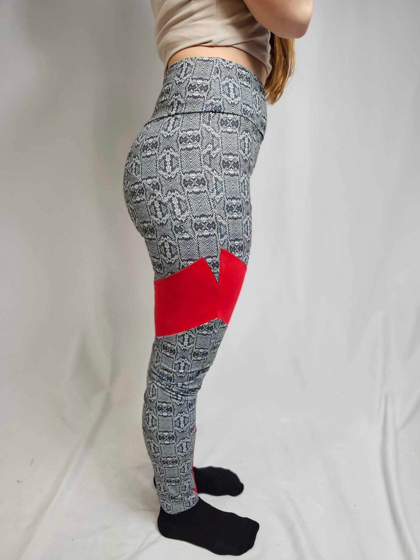 MK81 Snake Skin Leggings